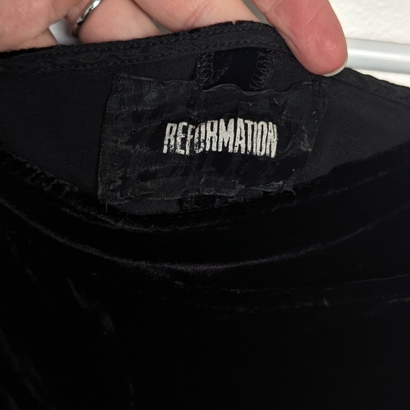 Reformation Black Ruffle Velvet Silk Wrap Mini Skirt sz S - Picture 7 of 9